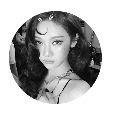 bybyapipi's profile picture. ( … 👜 ✶ ) god bless even the shopaholic girls! shop the apps premium on my display and fetch that sense of hotness in you, babes! ♥︎