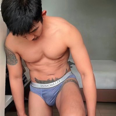 JommarnBank's profile picture. สวัสดีครับ ผมใช้X-Accเดียวนะครับโปรดระวังโดนมิจฉาชีพหลอกกันด้วยน่ะครับ