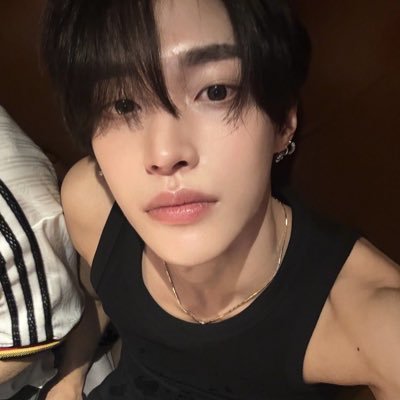 glicowonbinx's profile picture. @fyeahxshotaro 🩶 (@tidbyxwinter)