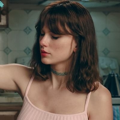 opaliteles's profile picture. lestaylor cult leader