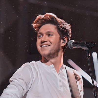 UnderMySkin97's profile picture. #goSovia 🐺🤍❤️ • #gangłysego • #jazdababy • #Directioners • niall horan • #skijumpingfamily •