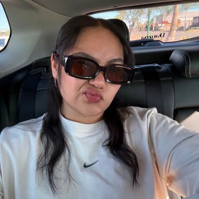 adelmary1's profile picture. 