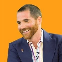 robb_progressiv's profile picture. Empowering you to Make, Manage & Multiply More Money Entrepreneur/Investor for 20 years. 20 money/biz books. Host of the 'Moore Money' show👇🏻