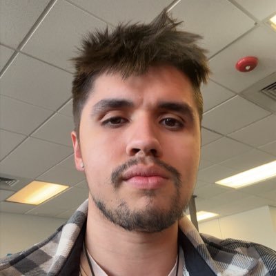 jjromes99's profile picture. video games, bugs, and gay stuff | priv: @dirtballenjoyer