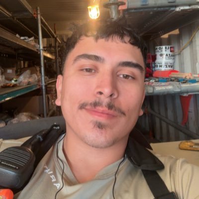 Yintreax's profile picture. 333