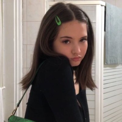 Jenny_0xo's profile picture. 