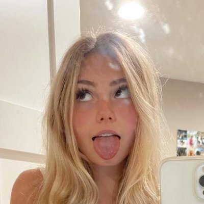 SchooliePimper's profile picture. || Unironically good for you || Check link in bio for info on (paid) Sessions || DO NOT DM TO TRADE or CHAT || All bops age verified 18+ || Backup @BopperxStash