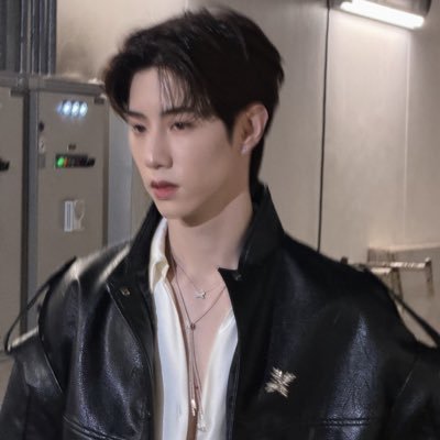 93again's profile picture. 