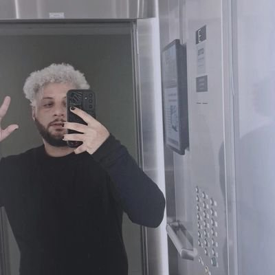 dracmas__'s profile picture. 29. Oracle Dev. 021.