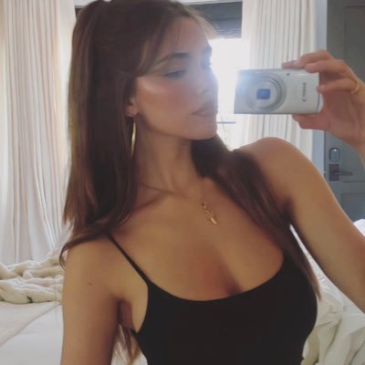 94trustbieber's profile picture. new acc ˚ʚ♡ɞ˚