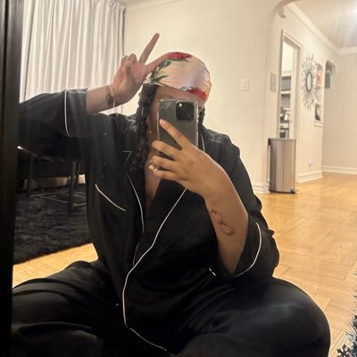 XoXo_KeiannaA's profile picture. Books 📚 & Basketball 🏀