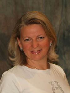 lenkatraveler's profile picture. To Travel is to Live and to Live is to Travel