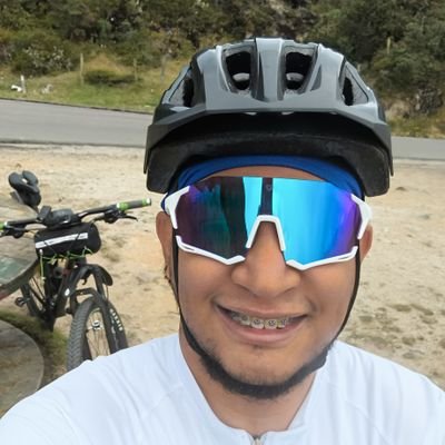 Ljcordovag's profile picture. Hincha del Real Madrid, amante del cilismo y del buen tenis 🎾 #AlMagallanesVoy #HalaMadridYNadaMas