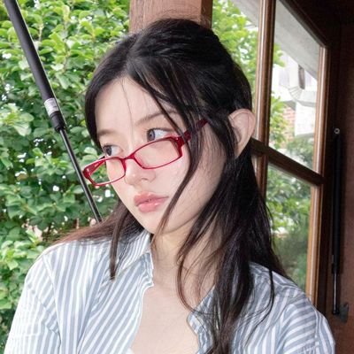 vyminju's profile picture. 𝐁𝐮𝐬𝐢𝐧𝐞𝐬𝐬 𝐚𝐜𝐜𝐨𝐮𝐧𝐭 - Bubble tea lover 🧋😍, cozy blanket fort builder 🛏️✨