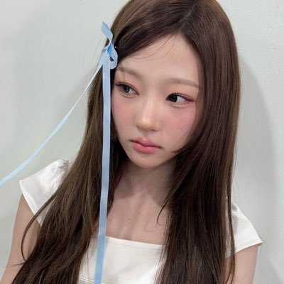 strawberrym0ka's profile picture. mdni !