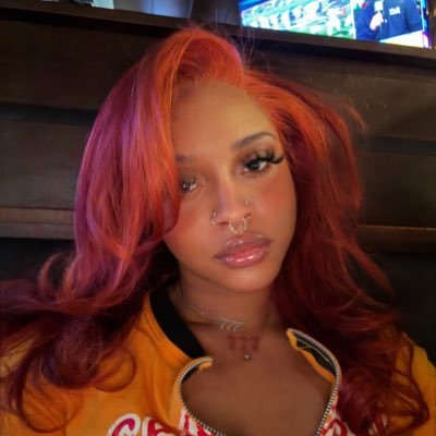 mo0dymani's profile picture. never trust