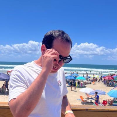 uliverz's profile picture. Just thinking 💭