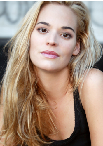 fashion and wardrobe consultant & #stylist, and generally magic fashion fairy godmother. TV, film, and stage #actor.