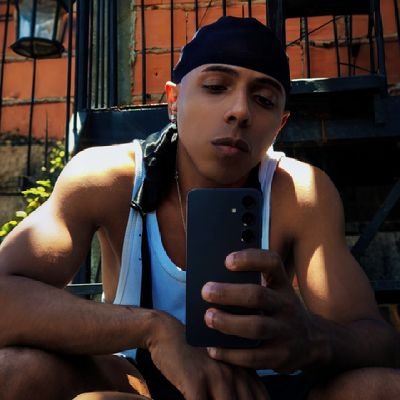 id_estt's profile picture. 𝐀𝐑𝐓𝐈𝐒𝐓𝐀 𝐈𝐍𝐃𝐄𝐏𝐄𝐍𝐃𝐄𝐍𝐓𝐄 // 𝐑𝐀𝐏 𝐍𝐀𝐂𝐈𝐎𝐍𝐀𝐋