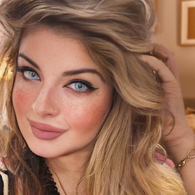 HijaziSidra's profile picture. Ex PTI London Sec Info.Ex UK Forces.Quetta/Khi bkground.2nd Gen Pak/Brit,Selfmade Businesswoman,HR activist,book lover-Jung.
.Ghazi IK.PTI London Dream Team.🪽