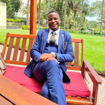 PythiasChristo1's profile picture. Christian ✝️ 
Commerce Graduate at MUBAS 🎓 🙌 
Marketing Manager 
Man U Fan ⚽️