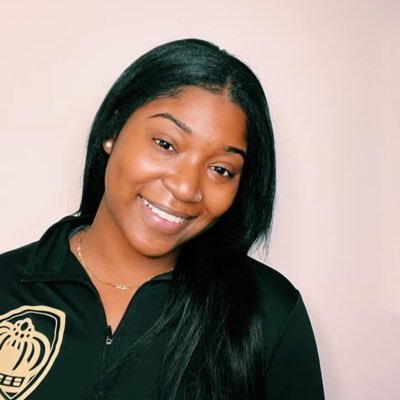 twhite____'s profile picture. 444🦋