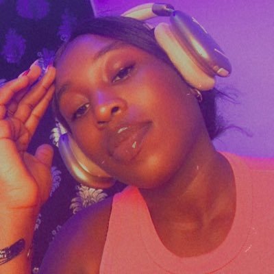 Bolanle_apex's profile picture. I’ve got the purest heart. A teacher, Lagos Lingeries Vendor. isell panties and Bras. FCB💙❤️. Messi. Yamal . Food 🥘. Sigma.