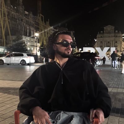 𝐅𝐈𝐋𝐈𝐏𝐏𝐎
