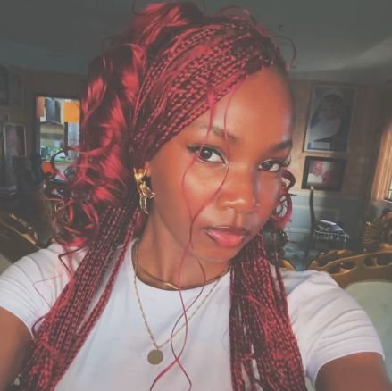 Zayngive_s's profile picture. tweet my thoughts 🤎
Nursing student ✌️