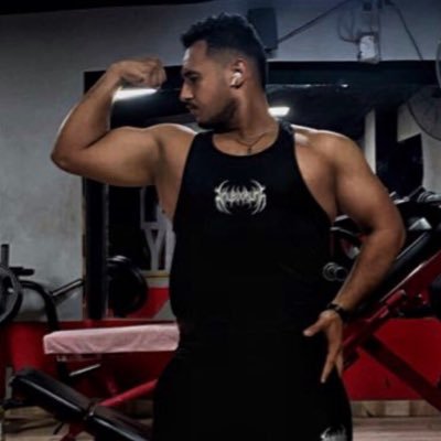 yousseefmadkour's profile picture. Trainer          Nutritionist & online Coaching      Let’s change you⬇️