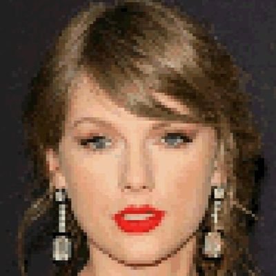 ShotsFiredTv's profile picture. Hi there and welcome aboard ☺️
❤️ Pixel art portraits of celebs & your loved ones plus lyrics vibes 💚
Custom commissions & digital prints available 
DM NOW