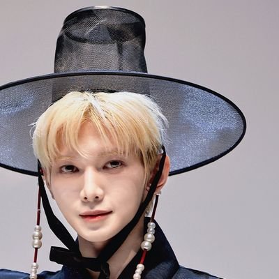 namobcvop's profile picture. ติ่งเคป๊อปไปเรื่อย