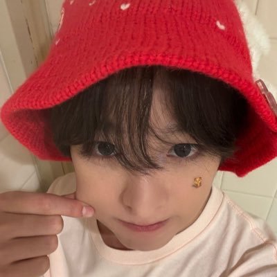 ondagoyo's profile picture. 04임