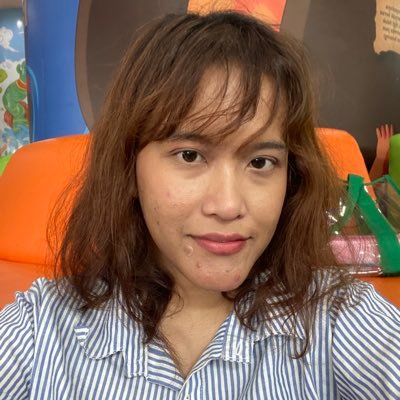 bellazoditama's profile picture. akulah si #GeminiBaik
kadang ngomongin buku, lebih sering misuh-misuh soal hidup.