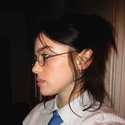 Kraxxlli's profile picture. gay esquisito Dr R4FFS estudante de Direito - UFPel