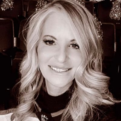 BMadigin's profile picture. Entrepreneur 👔
Traveller ✈️⛱️
Coffee lover ☕️☕️
Gym lover 💪 
Hockey fan - Let's Go Oilers 📣