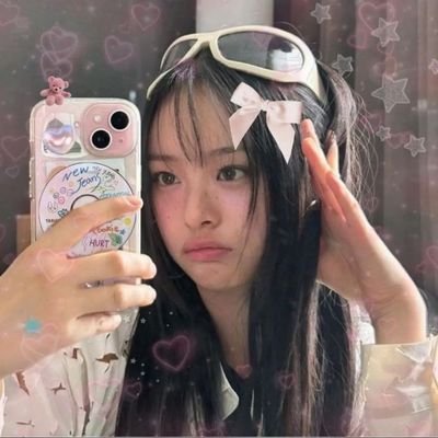 reenienikie7's profile picture. 