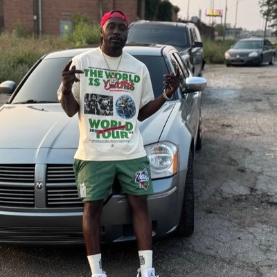 DetroitHorse5's profile picture. 🚨PAID COLLABS/MEETS ONLY 🚨$5 DM FEE Bookings:baldgentlemen@gmail.com 🎥 MESSAGE ME ON ONLYFANS 💰