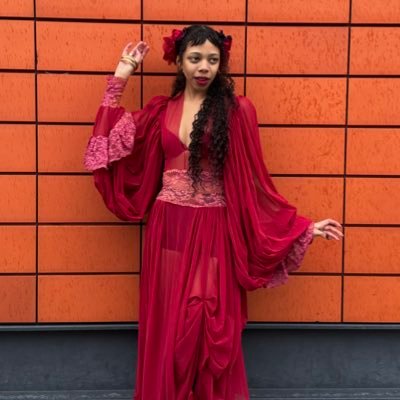 feralhaggirl's profile picture. why did you dig me up for this?