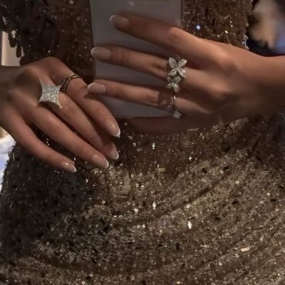 vsx_z0's profile picture. "يسوق الطموح لغايته .. لين يدركها"