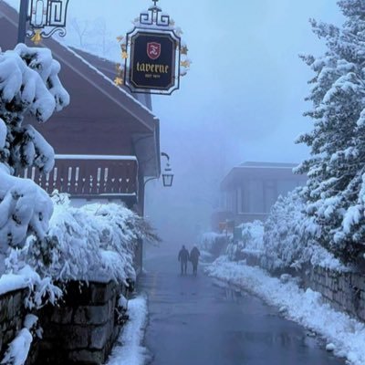 Salha57_'s profile picture. رقه انسانيه خالصه🕊