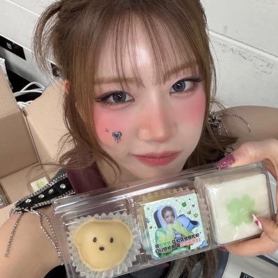 dioramaggie's profile picture. #NOWYOUSEEME