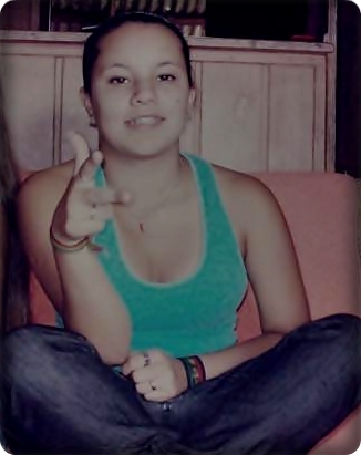 ∿ nα vidα ninguém é feliz sozinho . (♪'   / - Que tem o doom de me amaar ♫        ∞