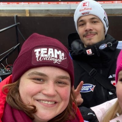 F1russell63's profile picture. she/her • 31 • obsessed with many sports • GR63 | SV5 | PG10 | NM51 | KVDL3 | 🤾 Recken | MM22,OSF25,MG19, JK & UG3 | Skijumping #TeamWellinger | Biathlon | H96