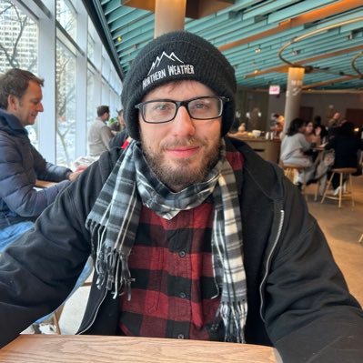 kevin_caustic's profile picture. 34 • OH 🛫 CO • elder emo • Concert enthusiast • music lover • 🥁• books & vinyl collector • Ⴟ • blink-182 life, for life  •  🖤🌙