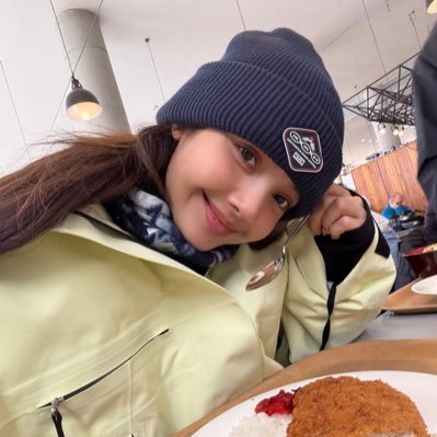 rmcfmarya's profile picture. i love you and me, @infinitenini 🤍