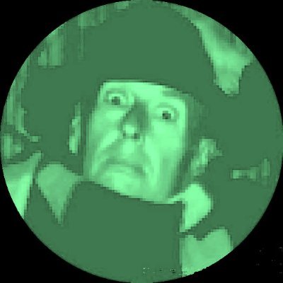Scientist, computer and electronic engineer, environmentalist, cat person, astronomer and horticulturist. #Xdissenter  #standuptoracism #NoKings