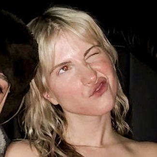 TELLMEWHORE's profile picture. 