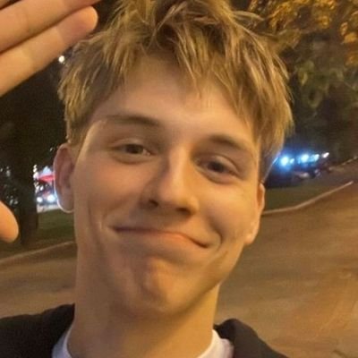 antinom's profile picture. cidadão de bem, patriota, divertido, ex chefe da resenha dark, amigavel @Gremio 🇪🇪