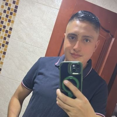 AndresCr78249's profile picture. A disfrutar